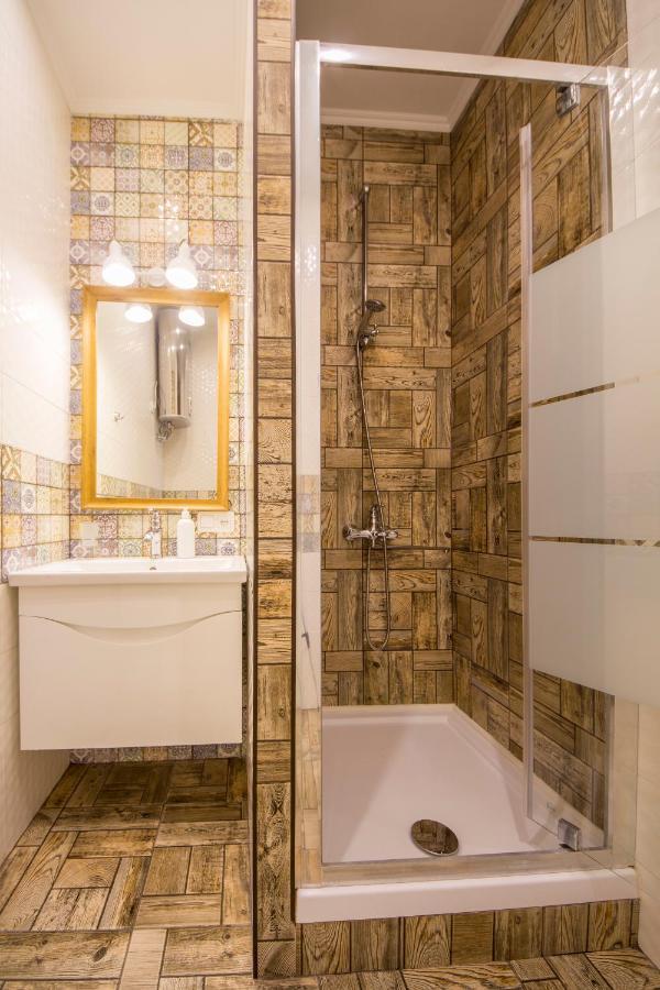 Design Apartments On Velyka Vasylkivska 42 Kiev Exterior foto